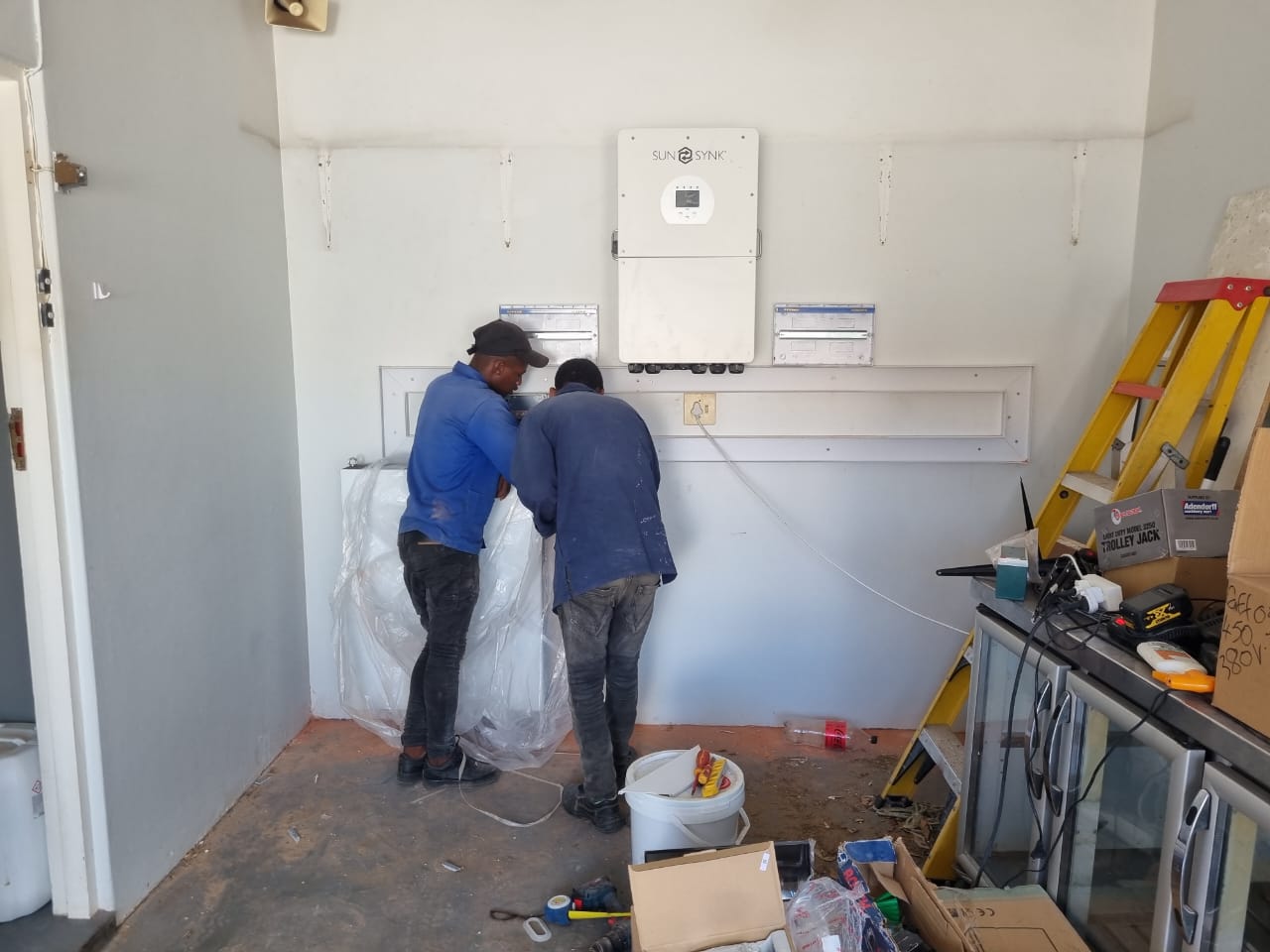 About SJ Bay Trading